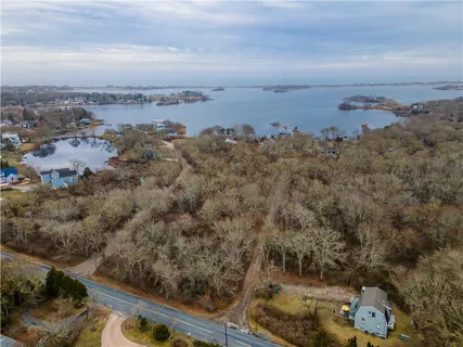 $850,000 | 5 Shadberry Trail, South Kingstown, RI 02879