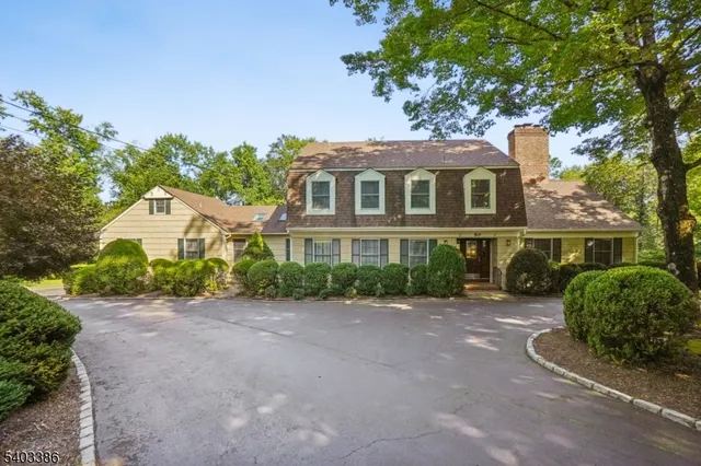 $1,895,000 | 80 Spring Valley Road, Morristown, NJ 07960
