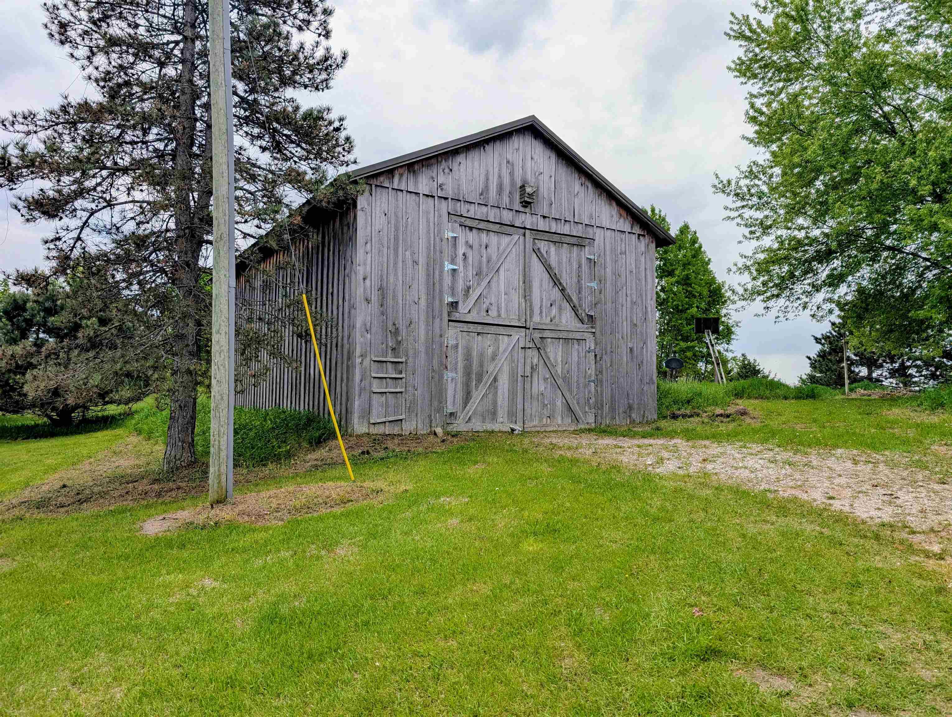 8748 Nelson Road East Jordan, MI 49727 - Photo 33 of 39 Gallery Image 33