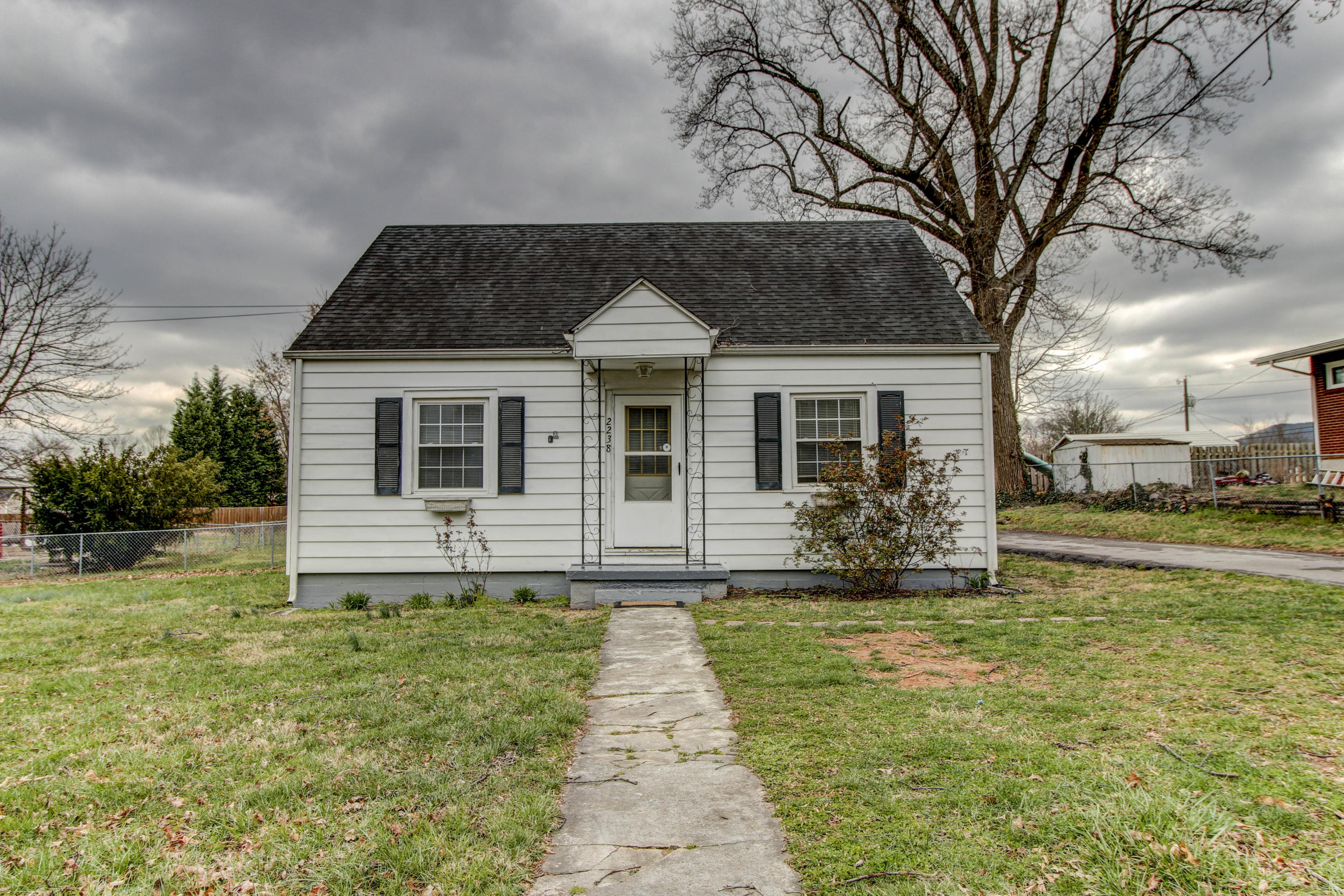 2238 Valleydale Road Salem, VA 24153 - Photo 27 of 27 _MG_4831_2_3_4_5_6_7