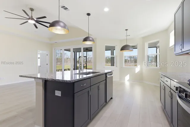 $550,000 | 90 Fins Right Lane, Hardeeville, SC 29927