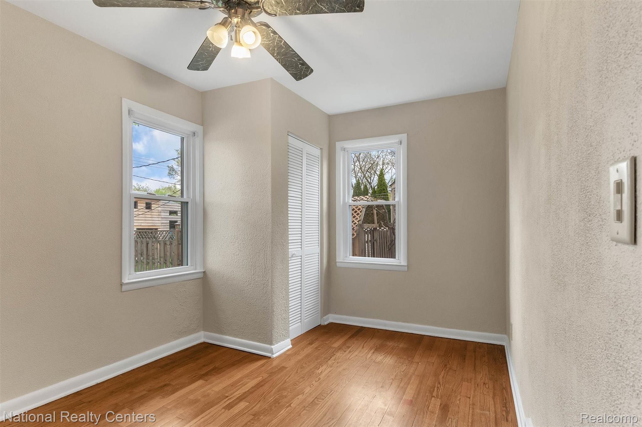 2958 Corinthia Drive Rochester, MI 48309 - Photo 13 of 34 13-2958 Corinthia Dr-WindowStill-Real-Estate-Photography-11.jpg
