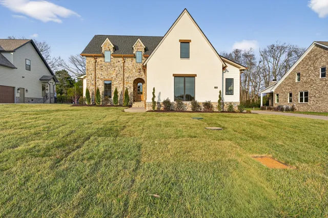 $1,150,000 | 1705 Martha Washington Way, Unit 10, Murfreesboro, TN 37130