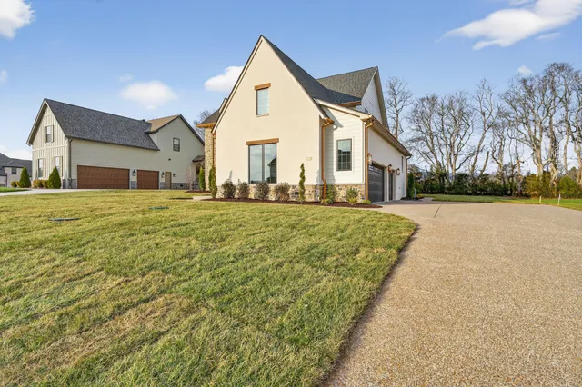 $1,150,000 | 1705 Martha Washington Way, Unit 10, Murfreesboro, TN 37130
