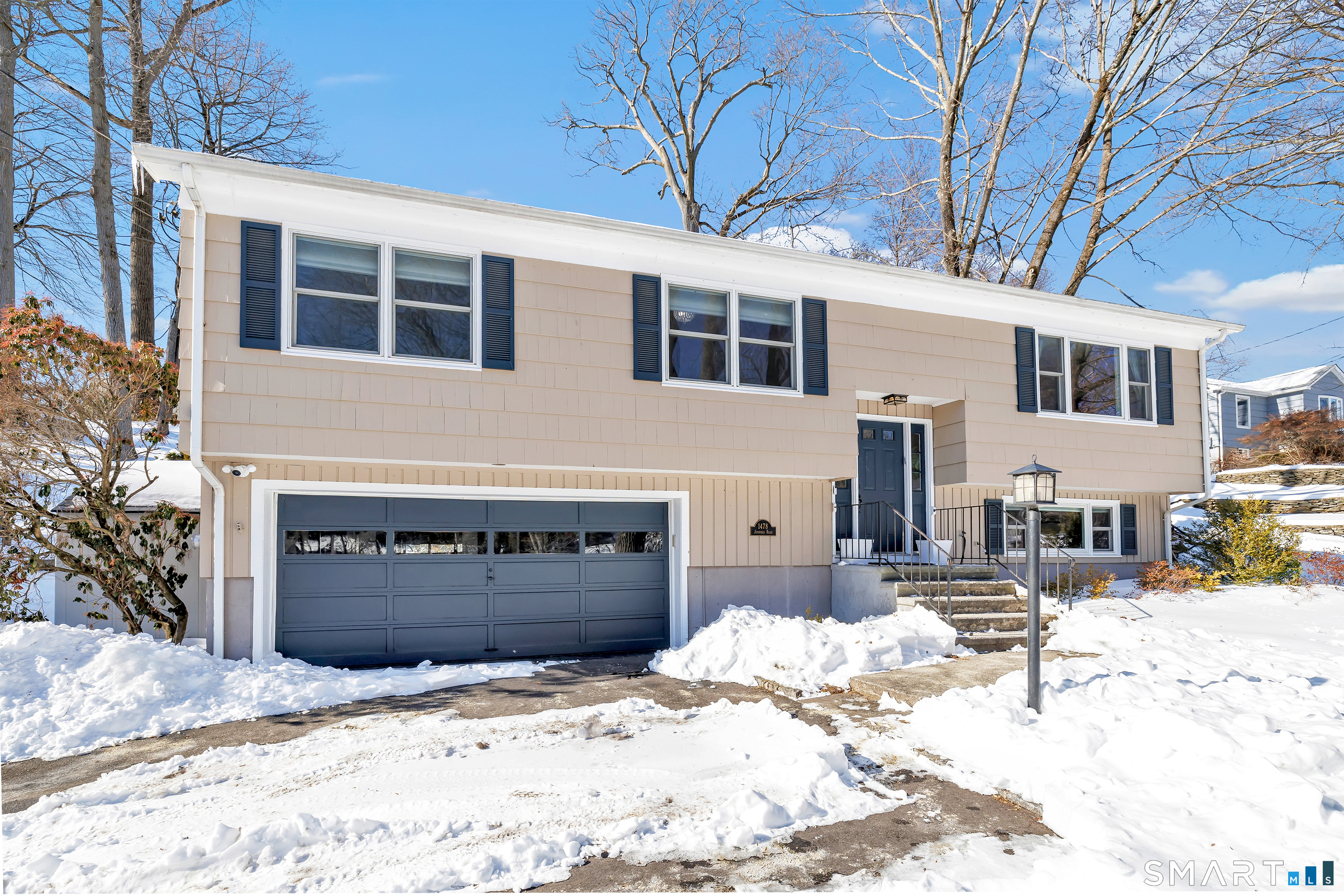 1478 Jennings Road Fairfield, CT 06824 - Photo 1 of 40