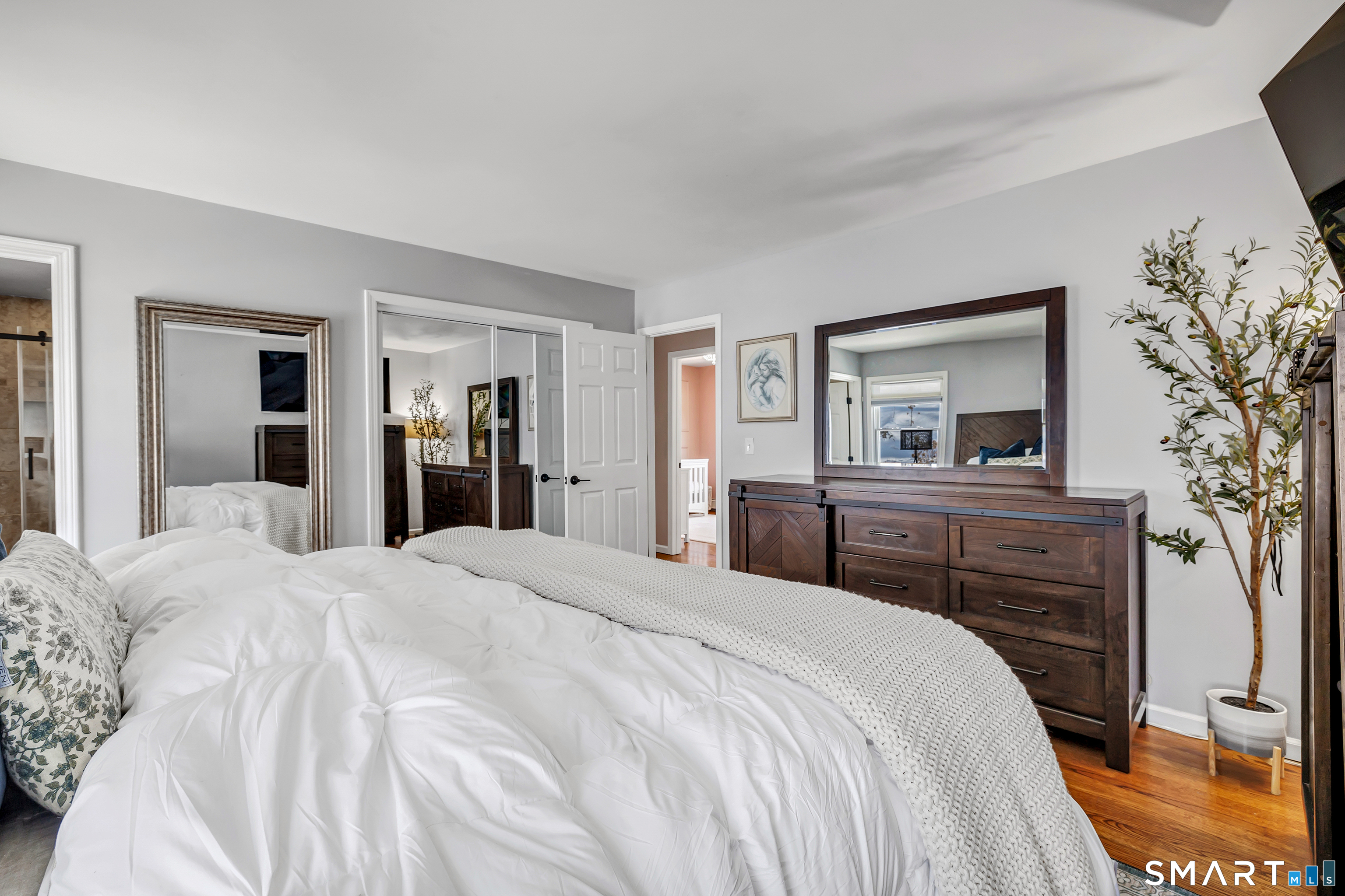 1478 Jennings Road Fairfield, CT 06824 - Photo 19 of 40