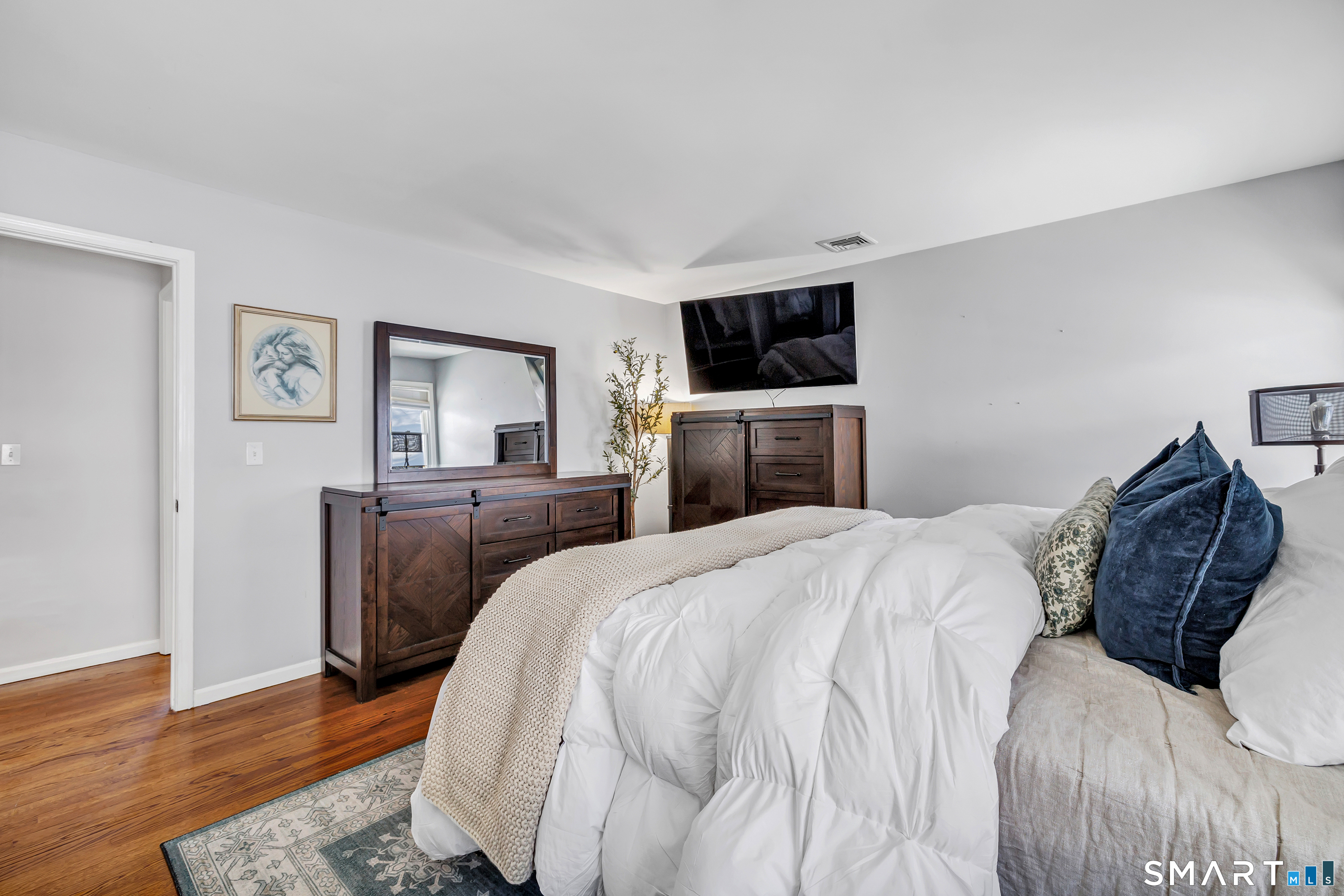 1478 Jennings Road Fairfield, CT 06824 - Photo 21 of 40