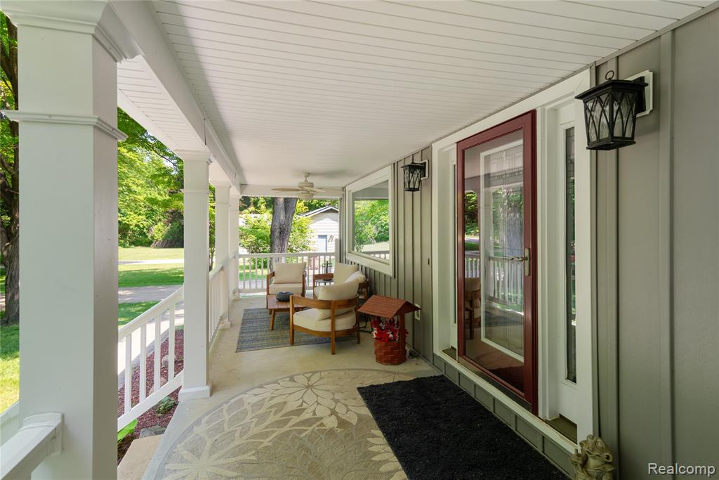 20551 Elwell Road Belleville, MI 48111 - Photo 4 of 35 Gallery Image 4