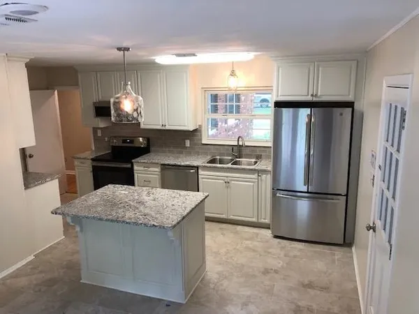 $2,375 | 2329 Limerick Drive, Tallahassee, FL 32309