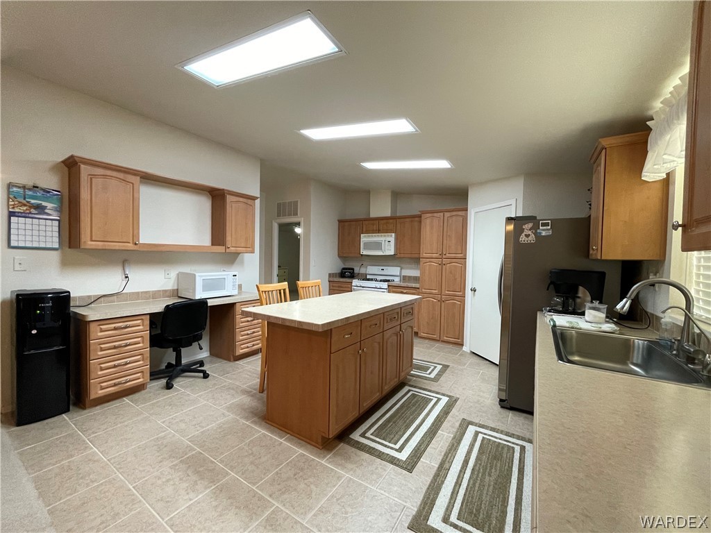 641 South Tonto Road Golden Valley, AZ 86413 - Photo 17 of 48 Gallery Image 17