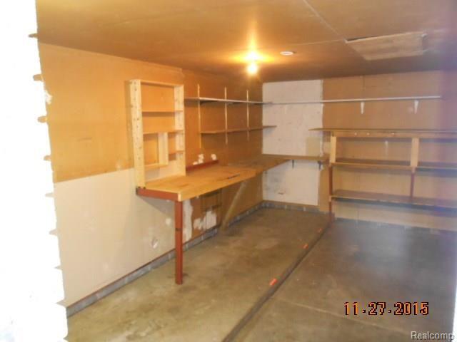 22129 Tuck Road Farmington, MI 48336 - Photo 13 of 20 DSCN9759.JPG