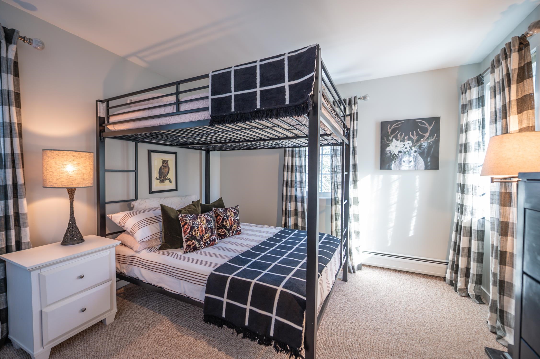 72 A Kingswood Road, Unit 72A West Dover, VT 05356 - Photo 14 of 31