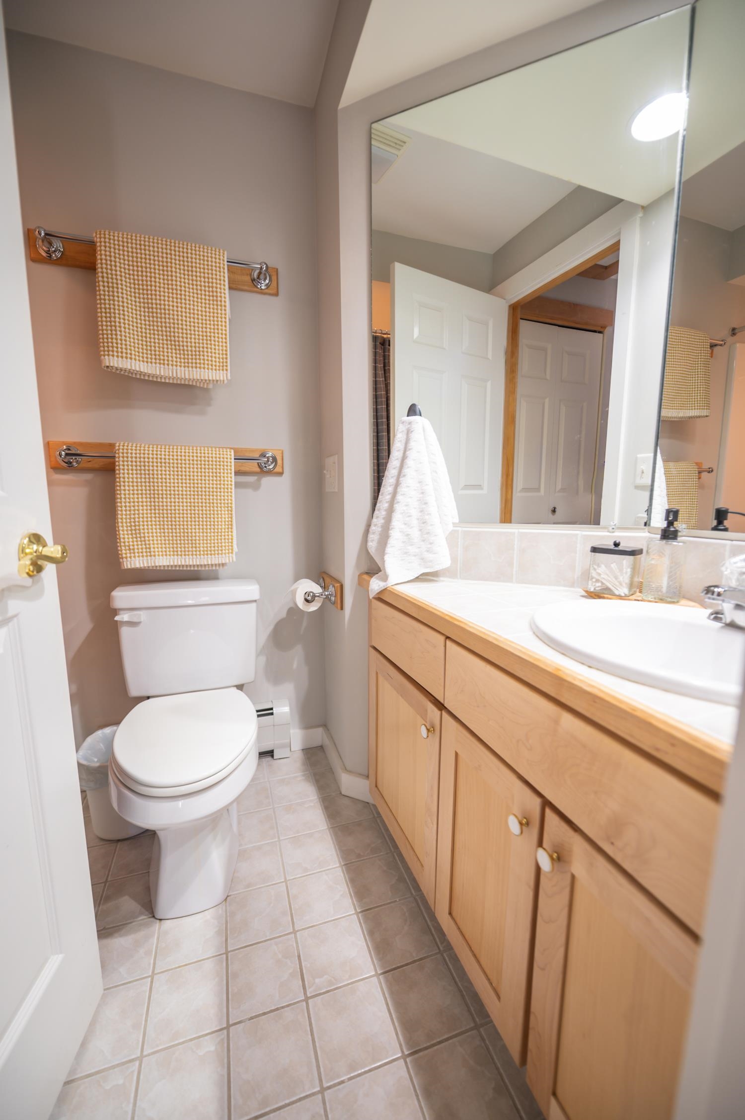 72 A Kingswood Road, Unit 72A West Dover, VT 05356 - Photo 15 of 31