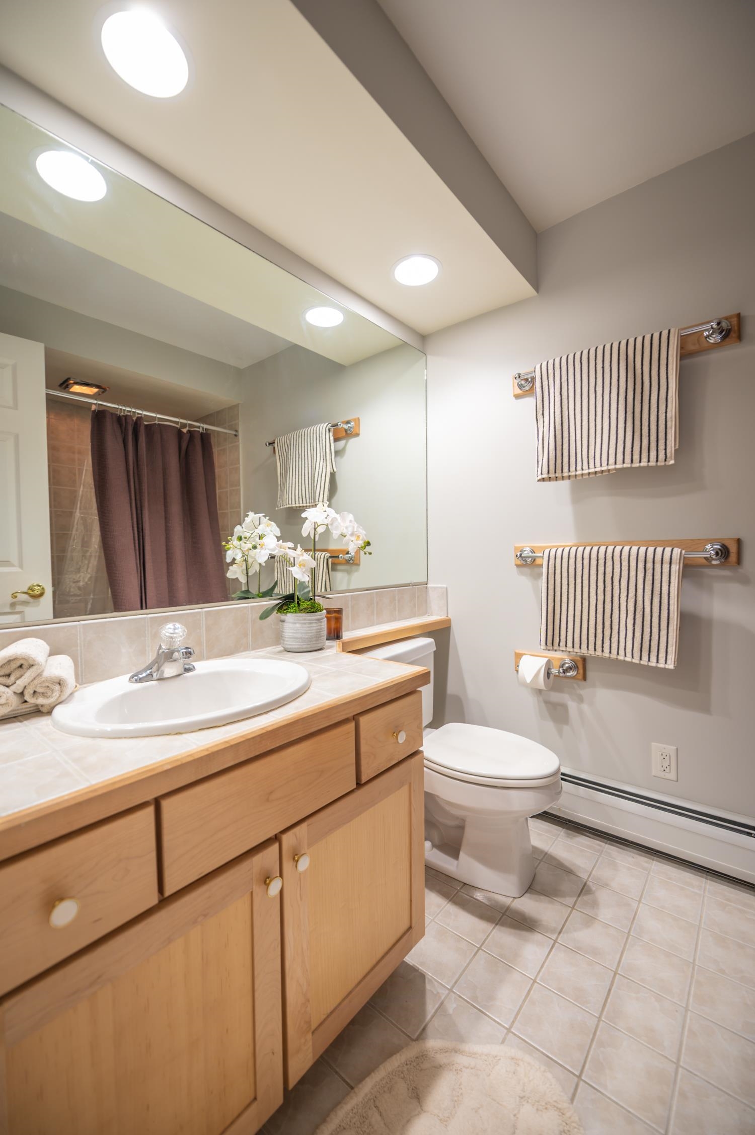 72 A Kingswood Road, Unit 72A West Dover, VT 05356 - Photo 8 of 31