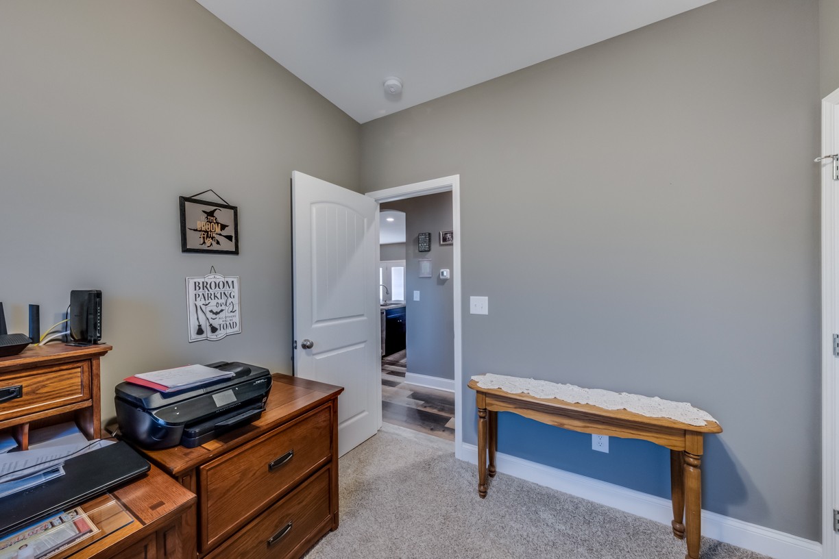 148 A T G T Road Portland, TN 37148 - Photo 19 of 30 a bedroom with furniture and a piano