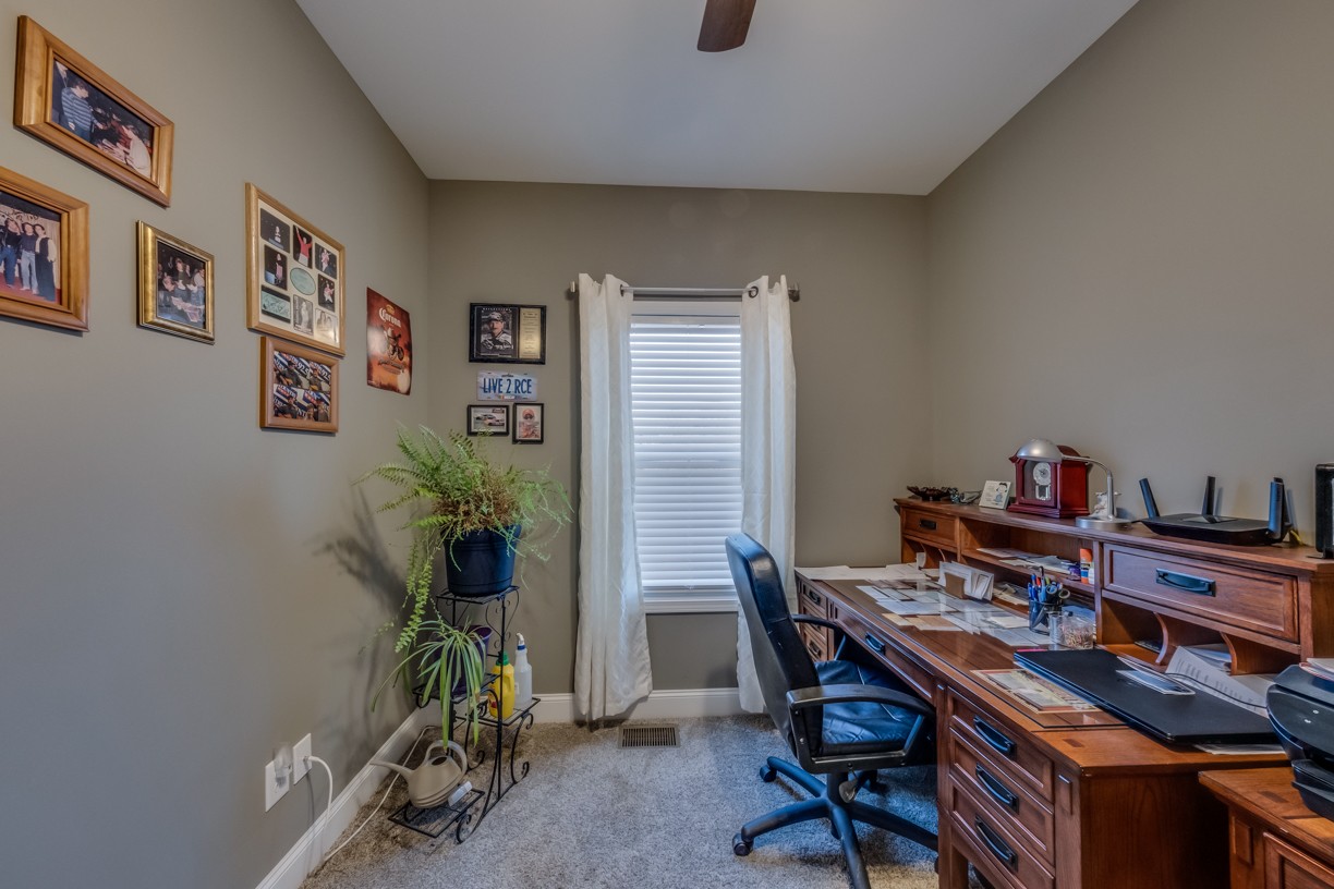 148 A T G T Road Portland, TN 37148 - Photo 20 of 30 a view of a workspace with furniture