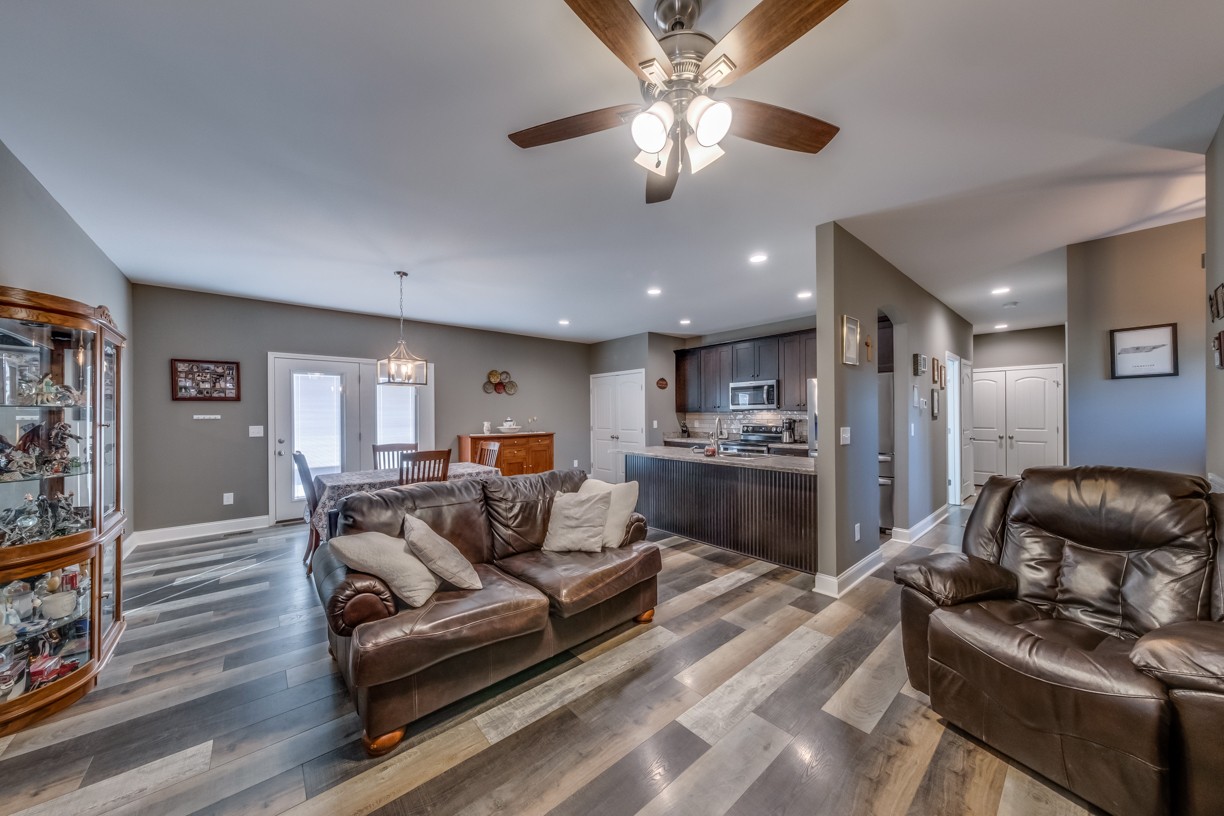 148 A T G T Road Portland, TN 37148 - Photo 8 of 30 a living room with furniture and a chandelier