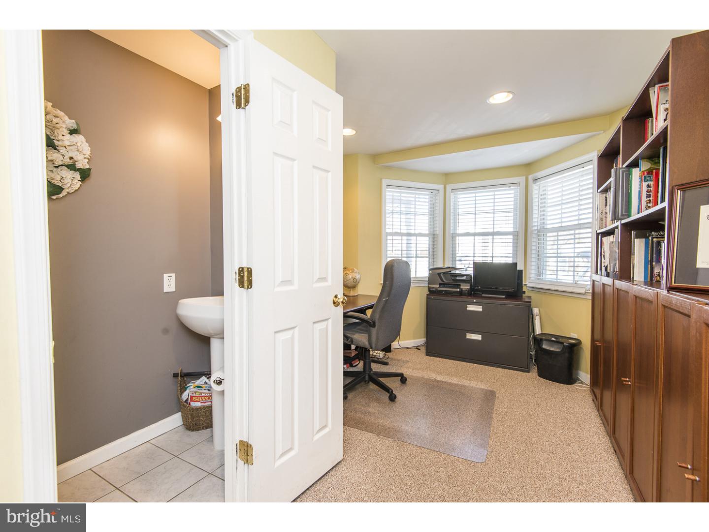408 Harrington Road Havertown, PA 19083 - Photo 11 of 22