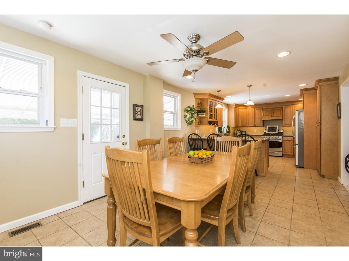 408 Harrington Road Havertown, PA 19083 - Photo 9 of 22