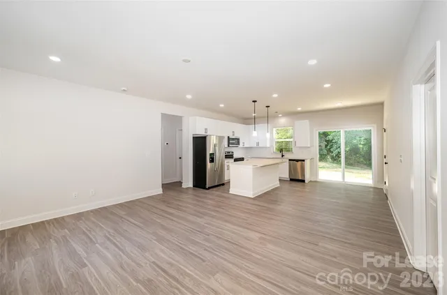 $1,695 | 412 Hampton Street, Gastonia, NC 28052