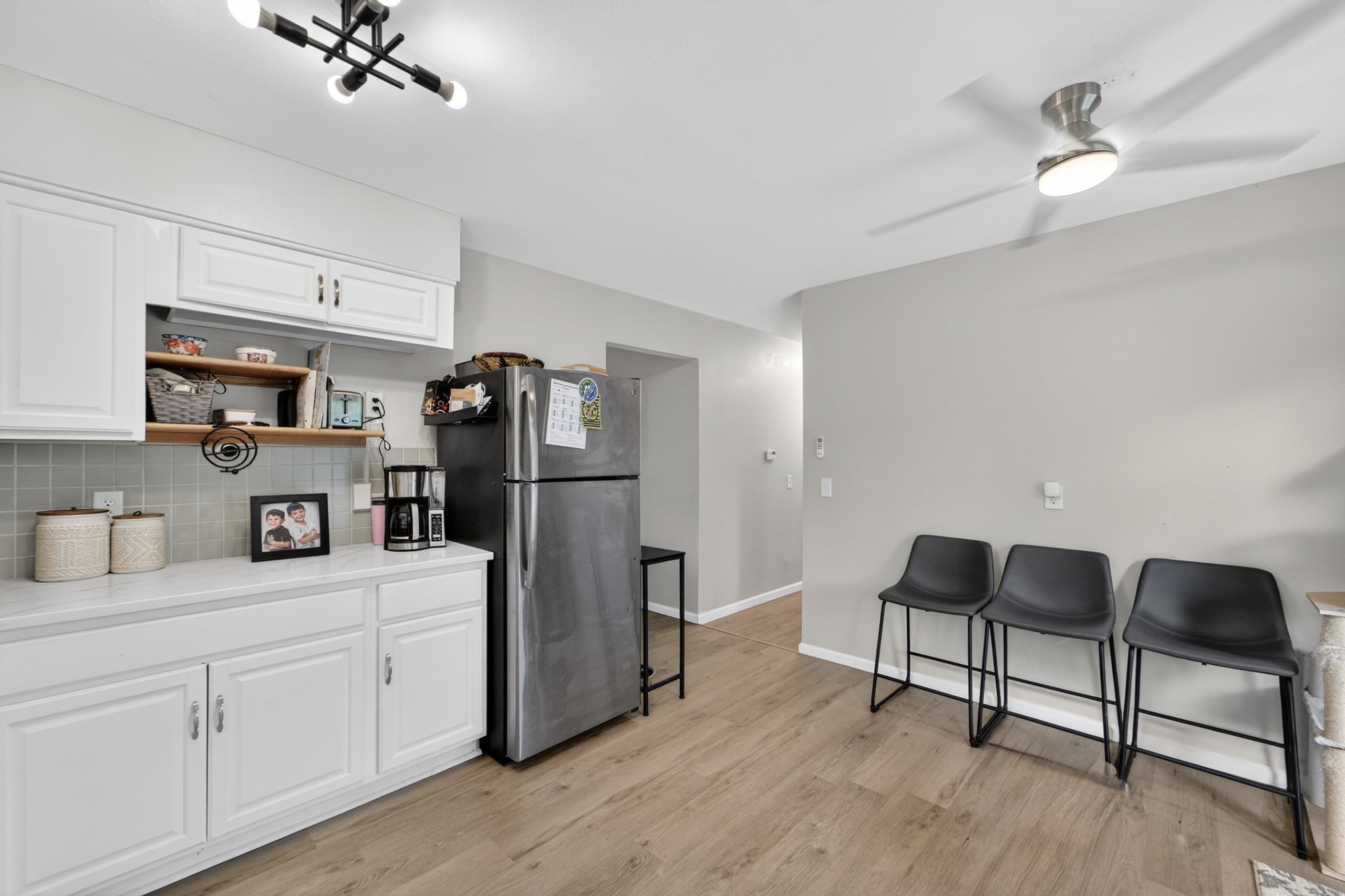 1121 Debra Lane Madison, WI 53704 - Photo 7 of 22