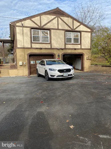 $2,900 | 8421 Impalla Drive, Manassas, VA 20110