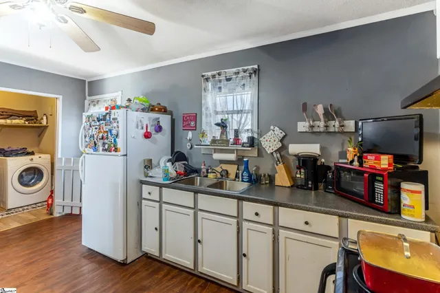 $220,000 | 703 Old Stagecoach Road, Easley, SC 29642