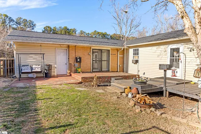 $220,000 | 703 Old Stagecoach Road, Easley, SC 29642