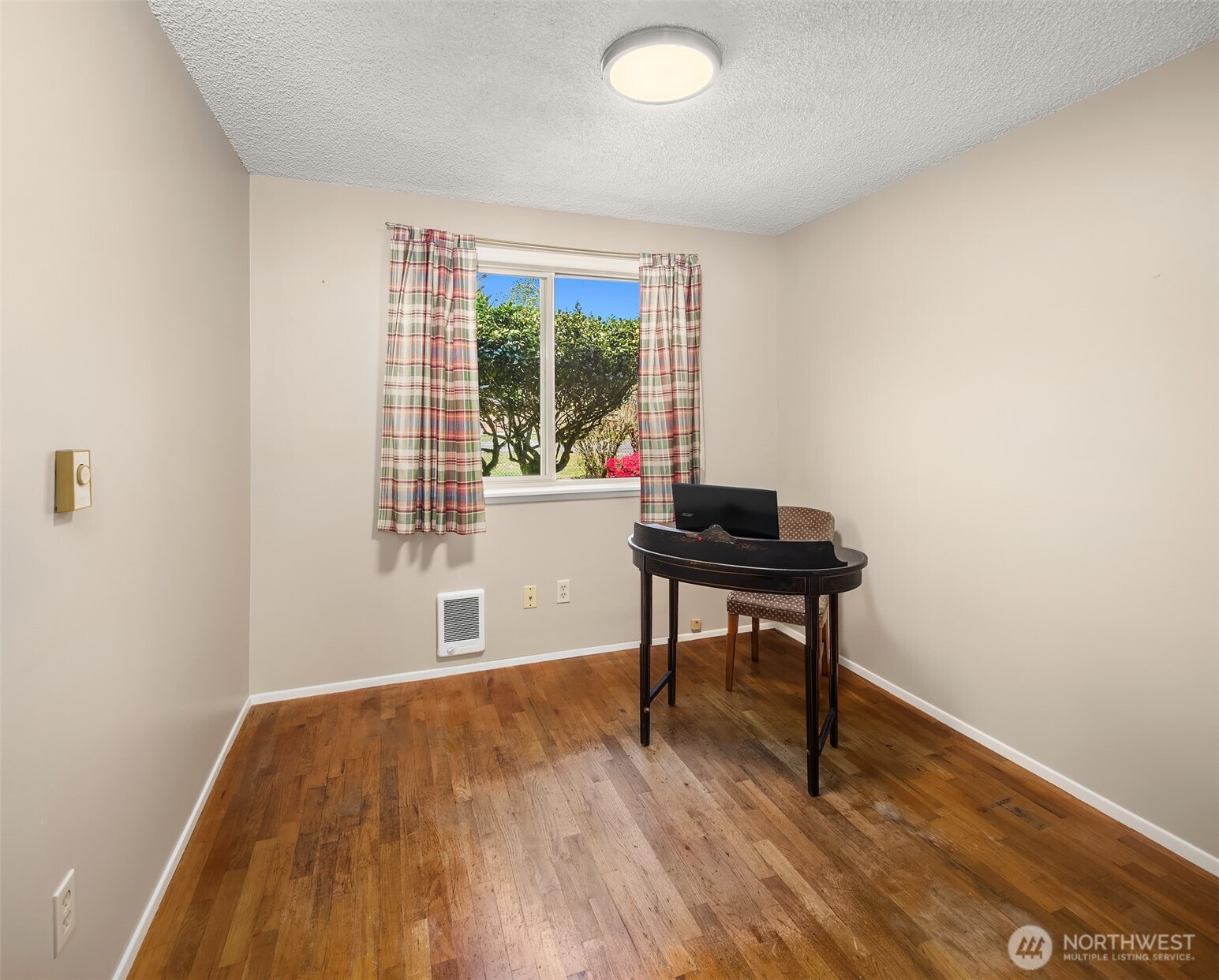 226 216th Street Southwest Bothell, WA 98021 - Photo 11 of 23