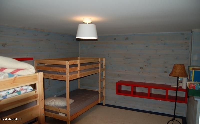 10 Pinecrest Hill Road Egremont, MA 01230 - Photo 11 of 17 bedroom