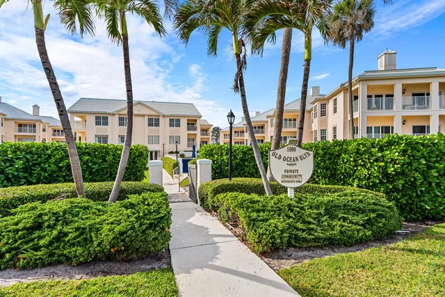 $1,395,000 | 5900 Old Ocean Boulevard, Unit B5, Ocean Ridge, FL 33435