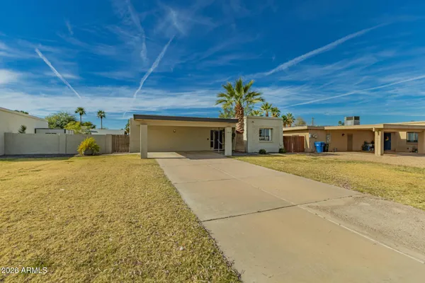 $2,450 | 4618 South Calle Los Cerros Drive, Tempe, AZ 85282