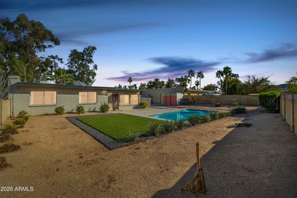 $2,450 | 4618 South Calle Los Cerros Drive, Tempe, AZ 85282