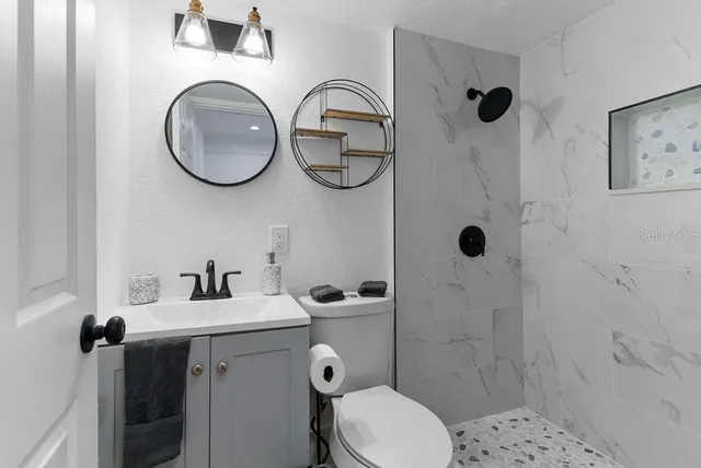 $1,800 | 412 Harwood Street, Unit 4, Orlando, FL 32803