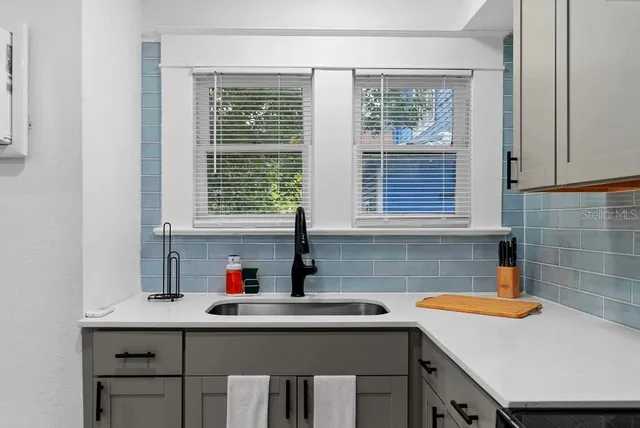 $1,800 | 412 Harwood Street, Unit 4, Orlando, FL 32803