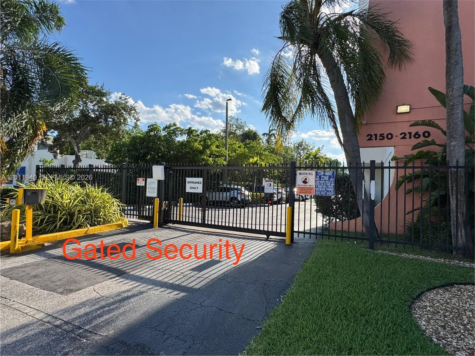 2160 Southwest 16th Avenue, Unit 416 Miami, FL 33145 - Photo 12 of 32 a view of outdoor space and yard