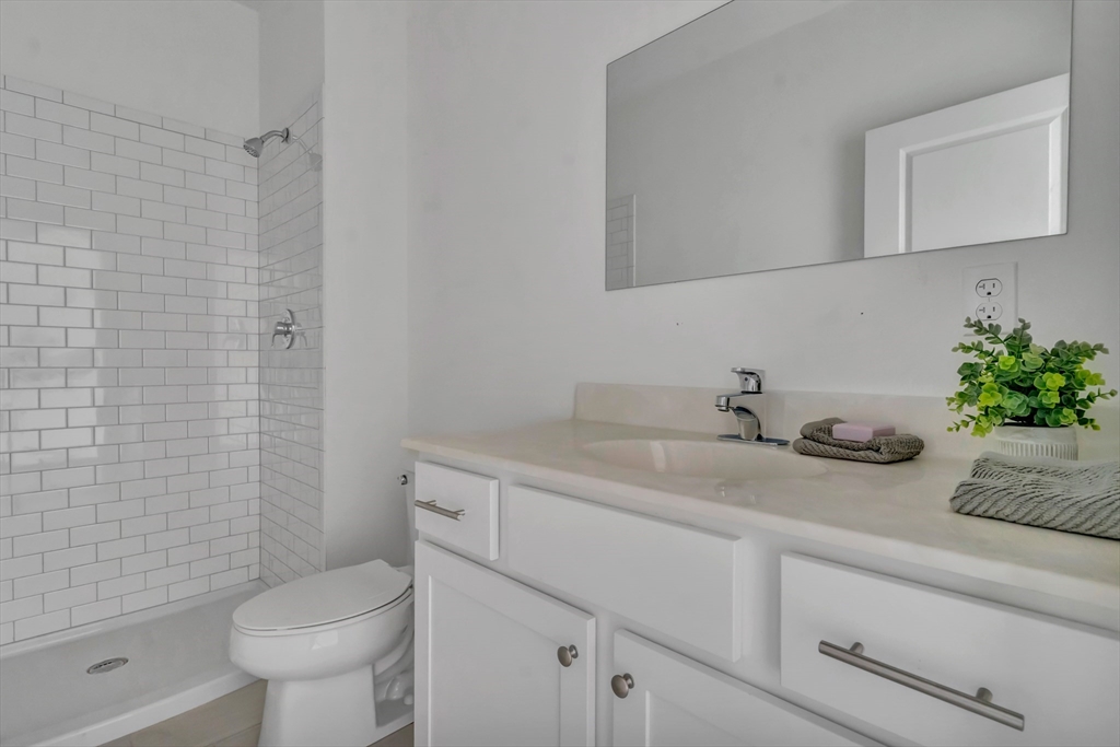151 Chestnut Street, Unit 408 Springfield, MA 01103 - Photo 12 of 13