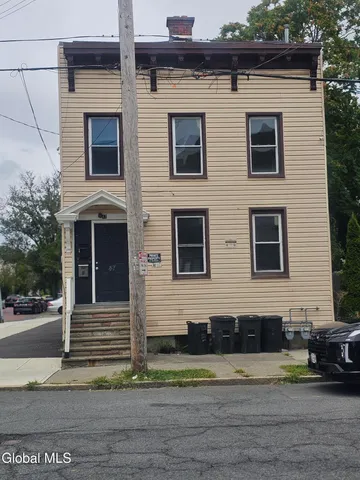 $1,575 | 47 Lexington Avenue, Albany, NY 12206