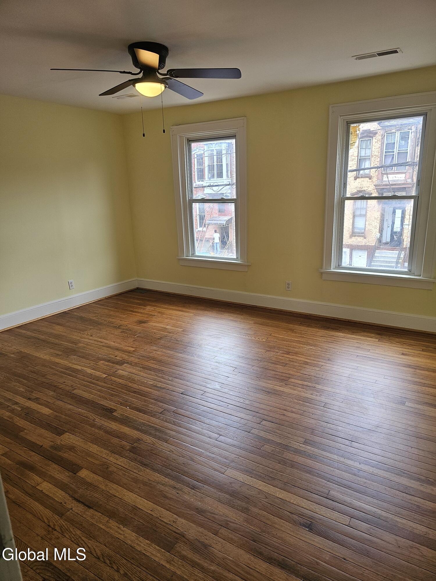 47 Lexington Avenue Albany, NY 12206 - Photo 5 of 10 4