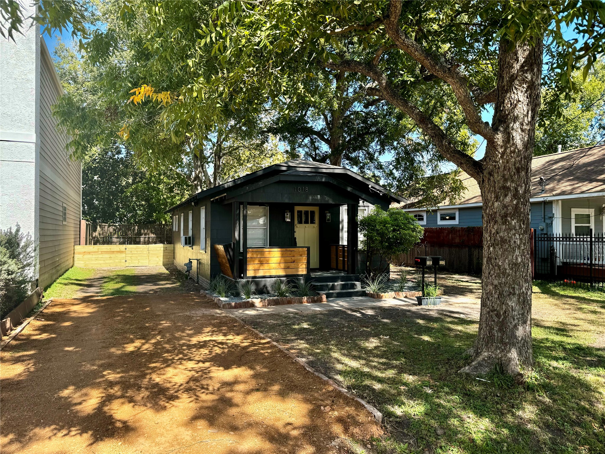 1018 Dunbar Street Houston, TX 77009 - Photo 29 of 30 Beautiful trees provide wonderful shade! Come see it before its gone!!