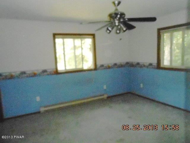 206 Doolan Road Dingmans Ferry, PA 18328 - Photo 7 of 10
