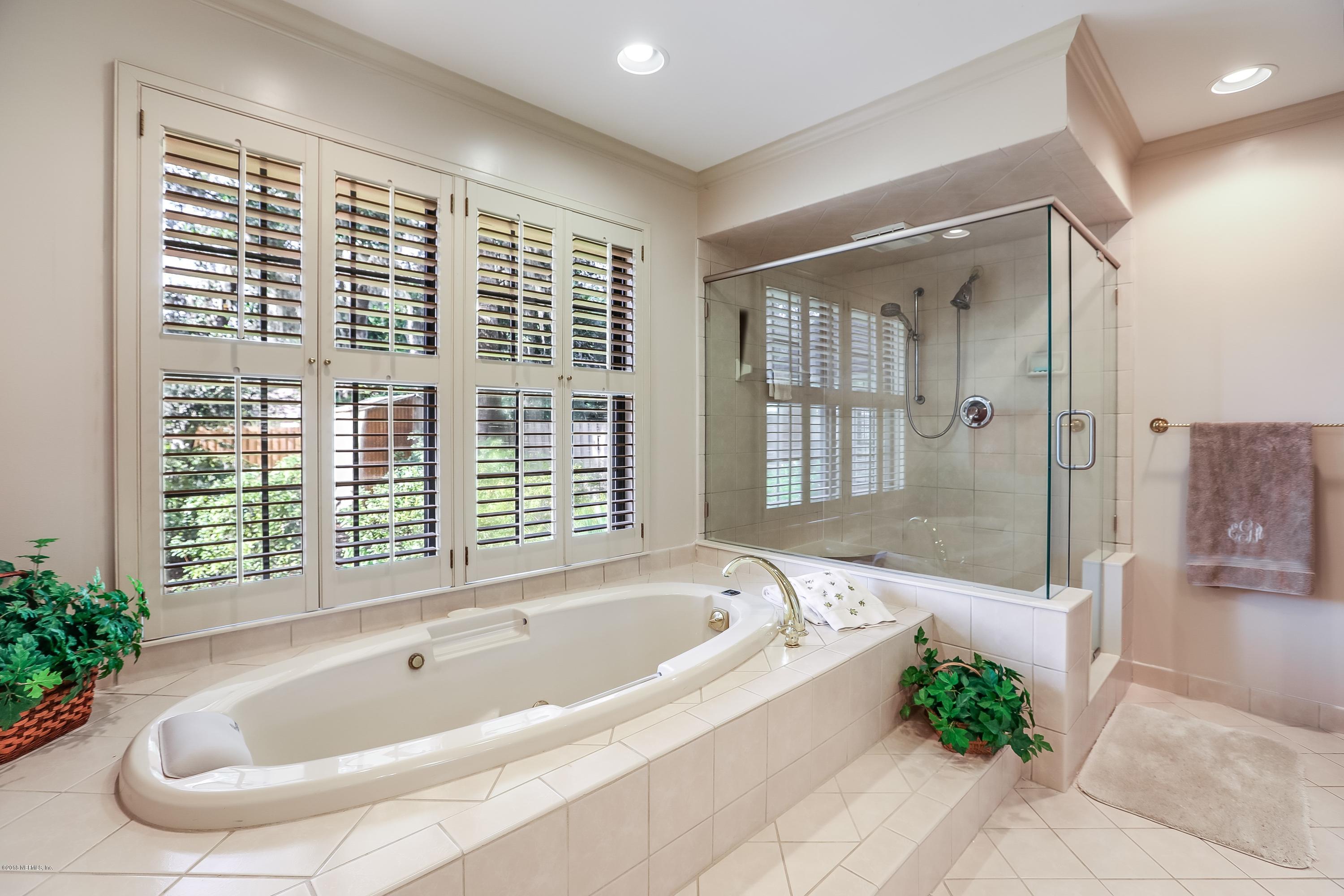 9652 Beauclerc Bluff Road Jacksonville, FL 32257 - Photo 19 of 40 020_Master Bathroom