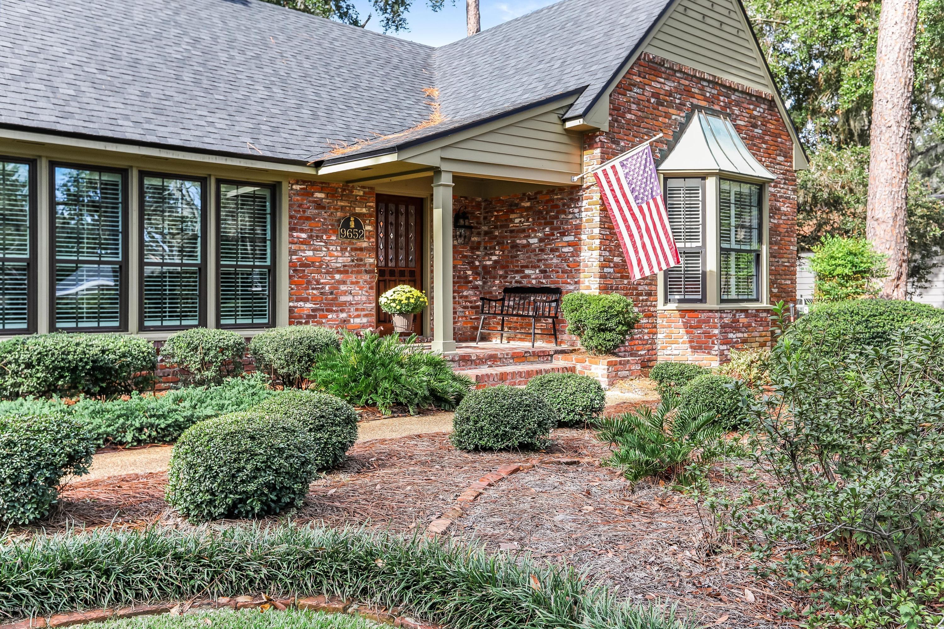 9652 Beauclerc Bluff Road Jacksonville, FL 32257 - Photo 2 of 40 002_Entrance