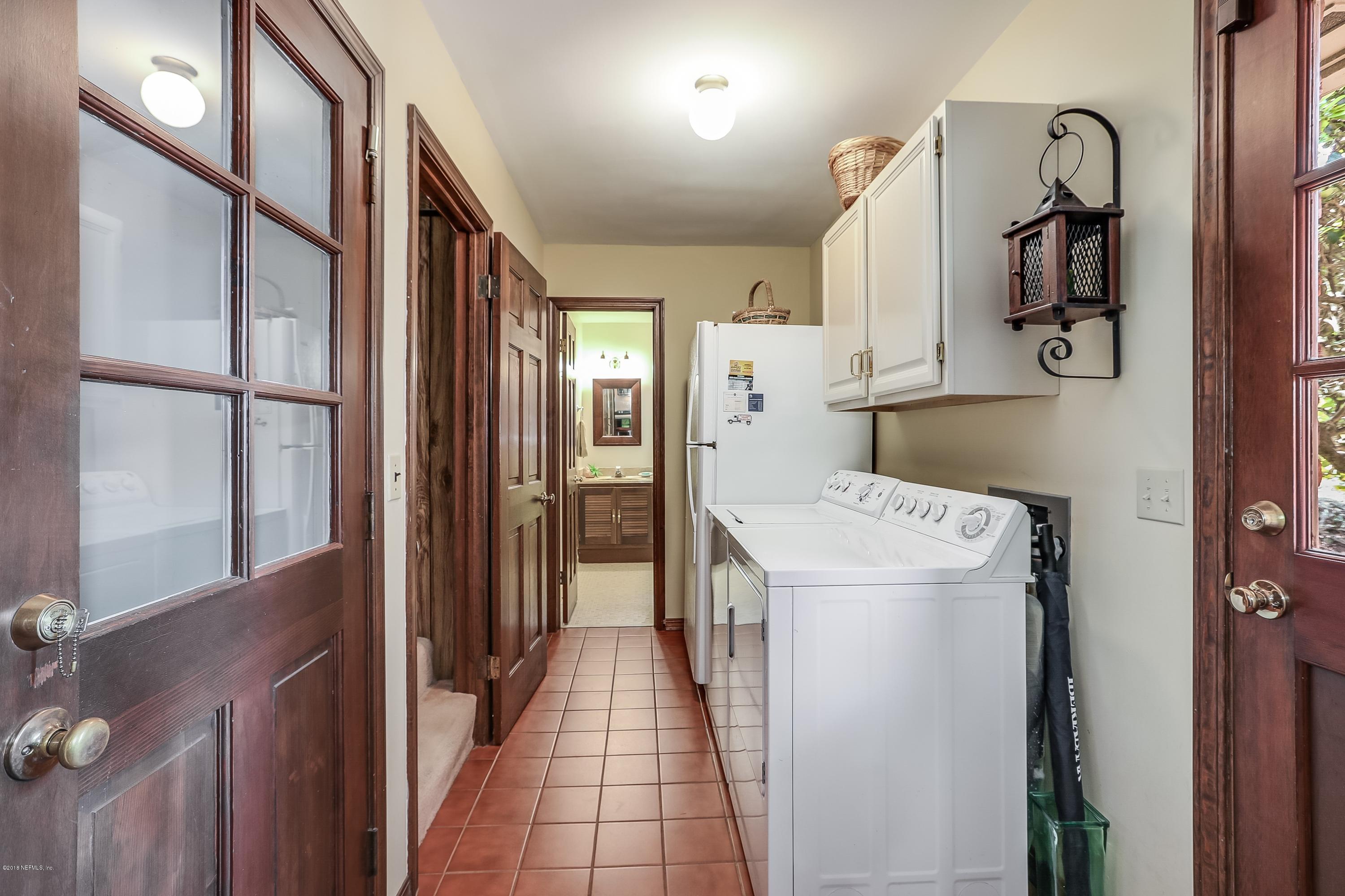 9652 Beauclerc Bluff Road Jacksonville, FL 32257 - Photo 30 of 40 011_Laundry