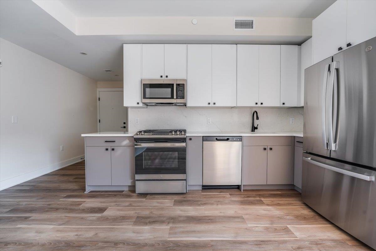 237 Washington Street, Unit 401 Hoboken, NJ 07030 - Photo 1 of 29