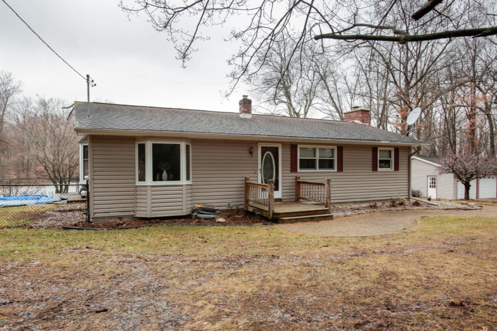 17501 20 Mile Road Marshall, MI 49068 - Photo 2 of 38 17501 20 mile road-102