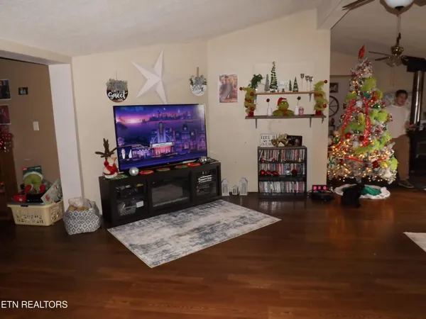 $169,900 | 85 Bairds Lane, Evarts, KY 40828