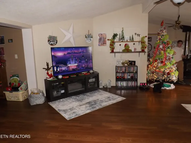 $200,000 | 85 Bairds Lane, Evarts, KY 40828