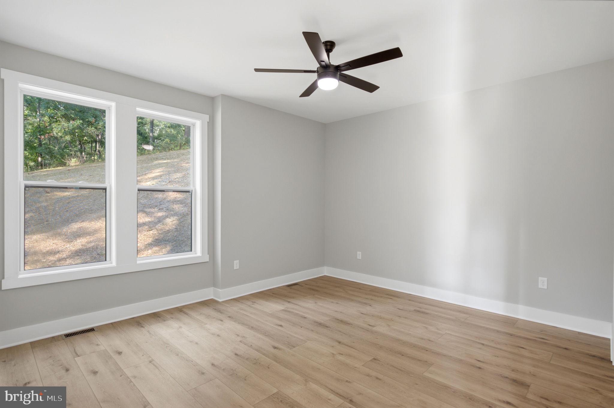 270 Country Road Harpers Ferry, WV 25425 - Photo 21 of 45 Gallery Image 21