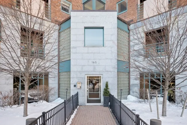 $400,000 | 165 Cottage Street, Unit 410, Chelsea, MA 02150
